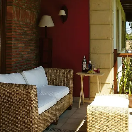 La Robleda (adults Only) ארנוארו