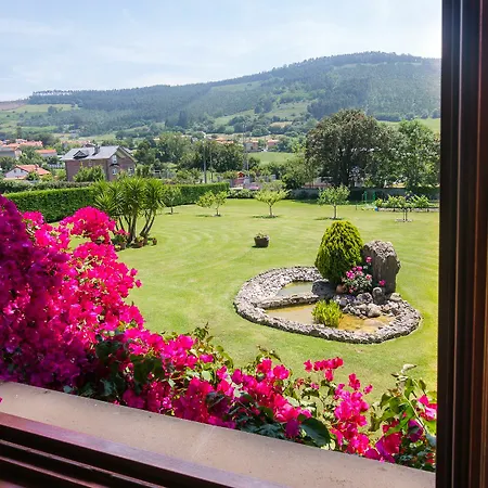 La Robleda Hotel